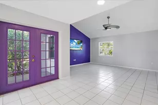 3205 Golden Eagle Ln, Sarasota, FL 34231 - Photo 17