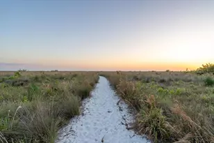 3205 Golden Eagle Ln, Sarasota, FL 34231 - Photo 49