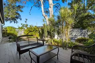 3205 Golden Eagle Ln, Sarasota, FL 34231 - Photo 33