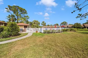 5219 Lake Village Dr, Sarasota, FL 34235 - Photo 63