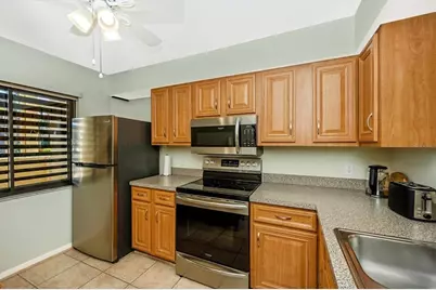 5219 Lake Village Drive #21, Sarasota, FL 34235 - Photo 17