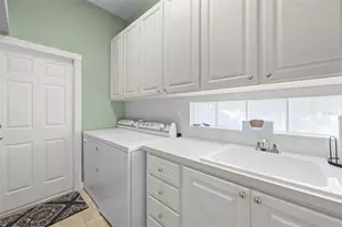 7662 Uliva Way, Sarasota, FL 34238 - Photo 21