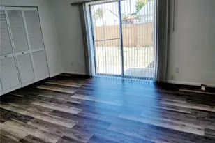 4027 61st St W, Bradenton, FL 34209 - Photo 7