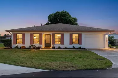 771 Vivienda South Court #9, Venice, FL 34293 - Photo 1