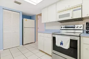 771 Vivienda S Ct, Venice, FL 34293 - Photo 21