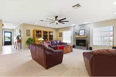 771 Vivienda South Court #9, Venice, FL 34293 - Photo 13