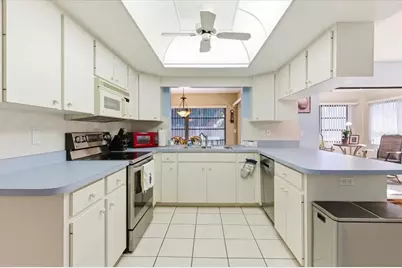771 Vivienda South Court #9, Venice, FL 34293 - Photo 19