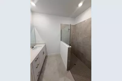 8099 Saint Kitts Circle, Englewood, FL 34224 - Photo 7