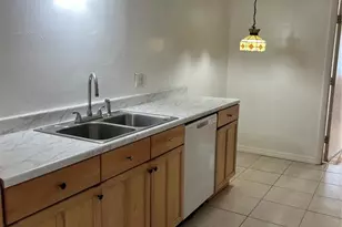 2122 Shawnee St, Sarasota, FL 34231 - Photo 9