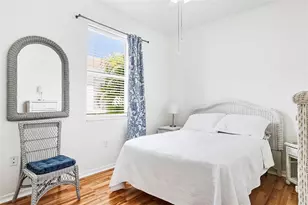 1858 Vamo Dr, Sarasota, FL 34231 - Photo 5