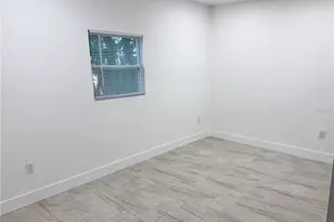 3424 16th St E, Bradenton, FL 34208 - Photo 9