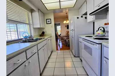 1806 69th Street W, Bradenton, FL 34209 - Photo 13