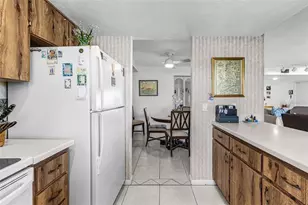 3831 SE 11th Pl, Cape Coral, FL 33904 - Photo 13