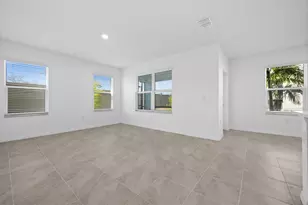 5429 Tripoli Dr, Palmetto, FL 34221 - Photo 9