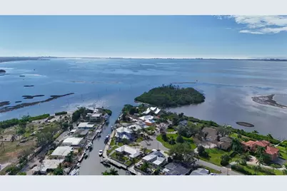 6811 Georgia Avenue, Bradenton, FL 34207 - Photo 11