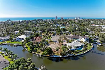 5353 Cape Leyte Drive, Sarasota, FL 34242 - Photo 17