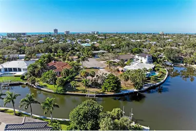 5353 Cape Leyte Drive, Sarasota, FL 34242 - Photo 7