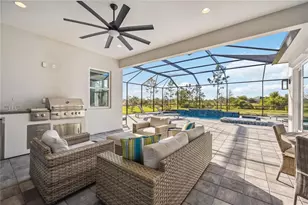 7953 Mainsail Ln, Sarasota, FL 34240 - Photo 11