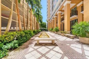 750 N Tamiami Trl, Sarasota, FL 34236 - Photo 35