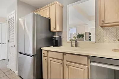 750 N Tamiami Trail #421, Sarasota, FL 34236 - Photo 17