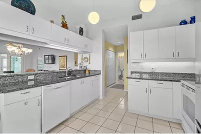 4706 Sand Trap Street Circle E #101, Bradenton, FL 34203 - Photo 19