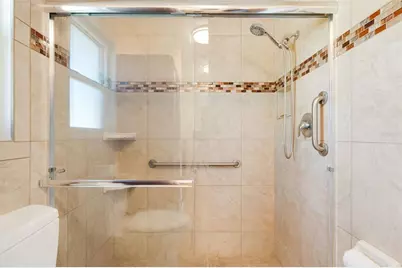 3621 S Lockwood Ridge Road, Sarasota, FL 34239 - Photo 17