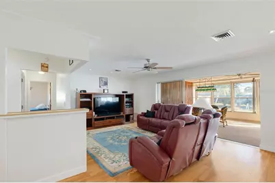 3621 S Lockwood Ridge Road, Sarasota, FL 34239 - Photo 9