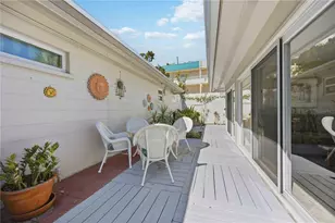 6005 Midnight Pass Rd, Sarasota, FL 34242 - Photo 25