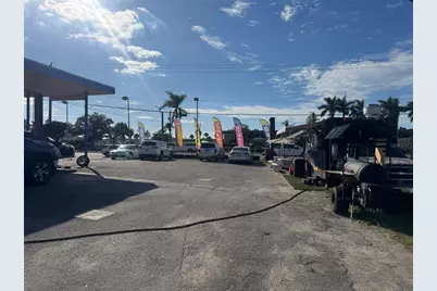 3501 14th Street W, Bradenton, FL 34205 - Photo 13