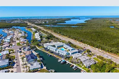 10125 W Manatee Avenue W #D2, Bradenton, FL 34209 - Photo 23