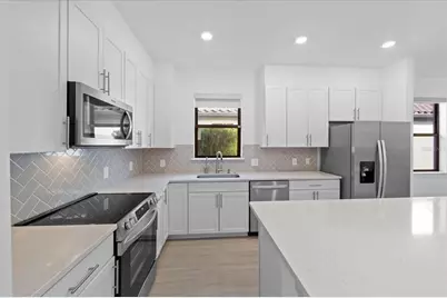 6713 Alstead Circle, Lakewood Ranch, FL 34202 - Photo 7