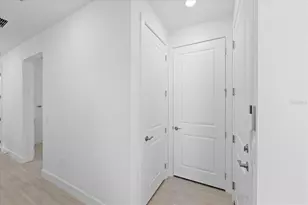 6713 Alstead Cir, Lakewood Ranch, FL 34202 - Photo 5