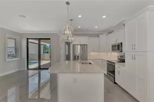 906 E Venice Ave, Venice, FL 34285 - Photo 17