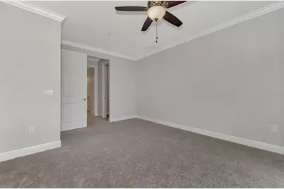 906 E Venice Avenue, Venice, FL 34285 - Photo 31