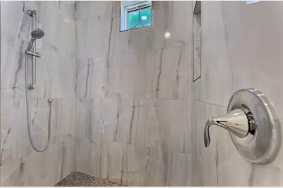 906 E Venice Avenue, Venice, FL 34285 - Photo 27