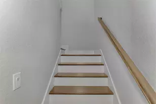 906 E Venice Ave, Venice, FL 34285 - Photo 33