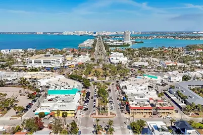 425 Partridge Circle, Sarasota, FL 34236 - Photo 61