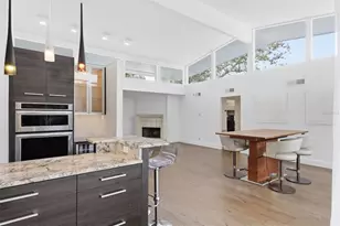 425 Partridge Cir, Sarasota, FL 34236 - Photo 17