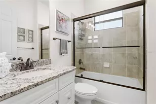 13635 Classico Ct, Venice, FL 34293 - Photo 19