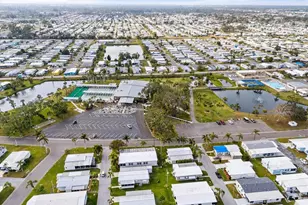 5205 5th St E, Bradenton, FL 34203 - Photo 29