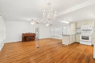 5205 5th St E, Bradenton, FL 34203 - Photo 7