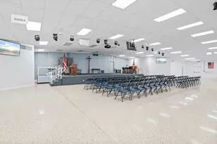 5205 5th St E, Bradenton, FL 34203 - Photo 25