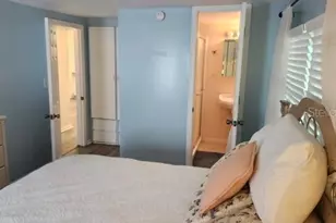 5205 5th St E, Bradenton, FL 34203 - Photo 17