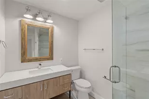 1240 Solitude Ln, Sarasota, FL 34242 - Photo 15