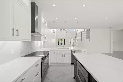 1240 Solitude Lane, Sarasota, FL 34242 - Photo 31