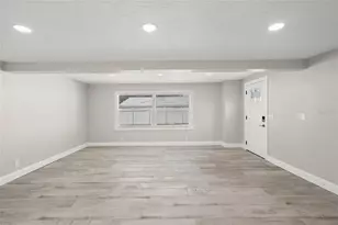 1240 Solitude Ln, Sarasota, FL 34242 - Photo 21