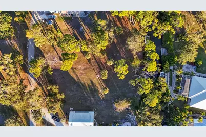 405 Estil Drive N, Nokomis, FL 34275 - Photo 15