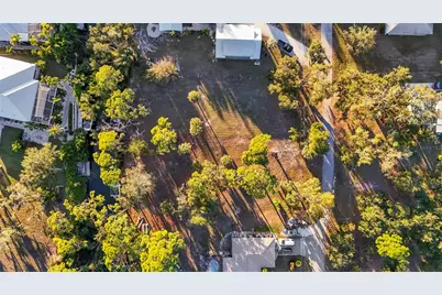 405 Estil Drive N, Nokomis, FL 34275 - Photo 17