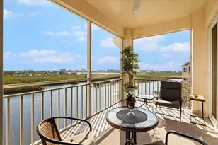 5450 Eagles Point Cir, Sarasota, FL 34231 - Photo 21