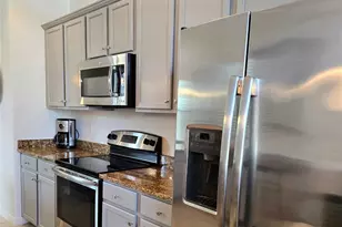 6880 Willowshire Way, Bradenton, FL 34212 - Photo 7